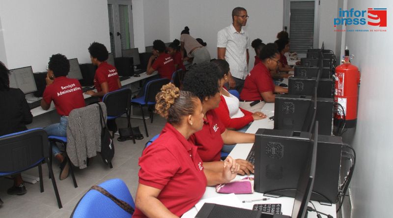 Porto Novo: Autarquia promete investir um milhar de contos na formação profissional