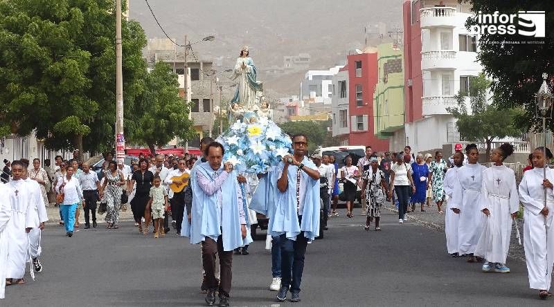 São Vicente: Missa e procissão assinalam festividades de Nossa Senhora Imaculada da Conceição em Chã de Alecrim