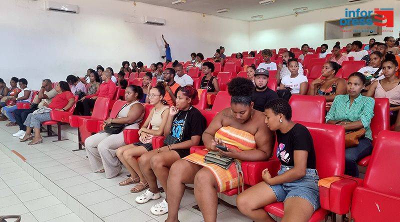 São Vicente: Mais de 300 jovens capacitados gratuitamente em 16 cursos pelo Centro de Emprego do Mindelo