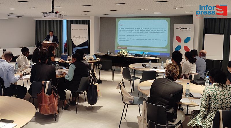 Manual do Inspector do Trabalho com instrumentos e procedimentos para facilitar actuação dos inspectores - IGT   