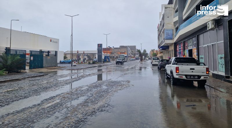 Boa Vista: Autoridades atentas devido ao mau tempo, com equipas de prevenção no terreno e várias actividades suspensas