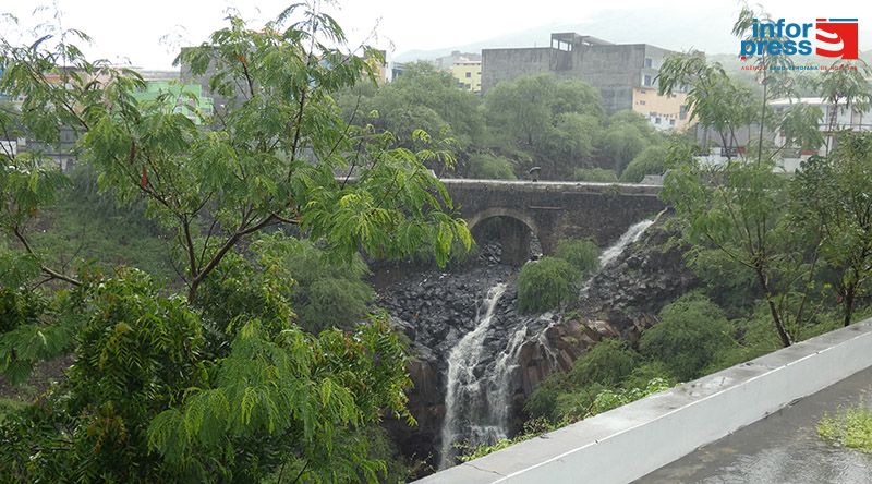 Fogo: Ilha registou queda de chuva durante noite e madrugada sem danos - Protecção Civil