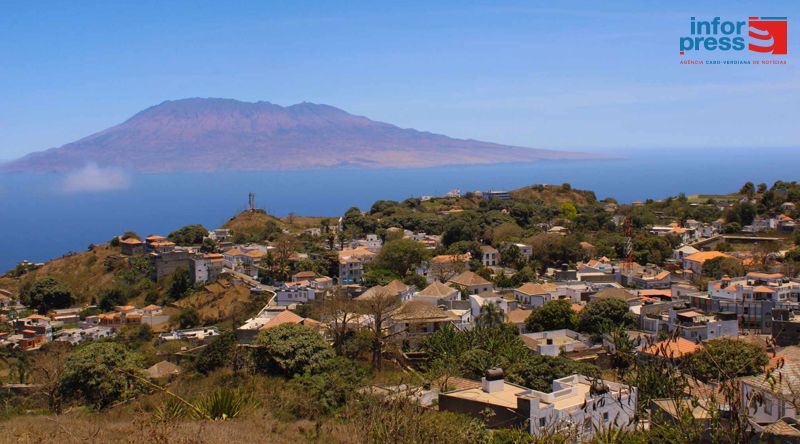 Brava: Projecto Raízes elabora guia especializado para informar turistas sobre a ilha (c/áudio)