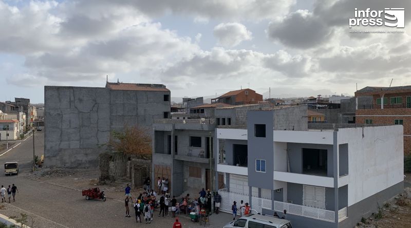 Câmara de Santa Cruz congratula-se com projecto de construção da nova escola secundária