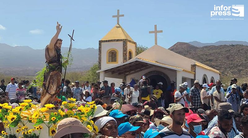 São João: Porto Novo celebra dia do santo padroeiro com missa solene presidida pelo Bispo da Diocese do Mindelo