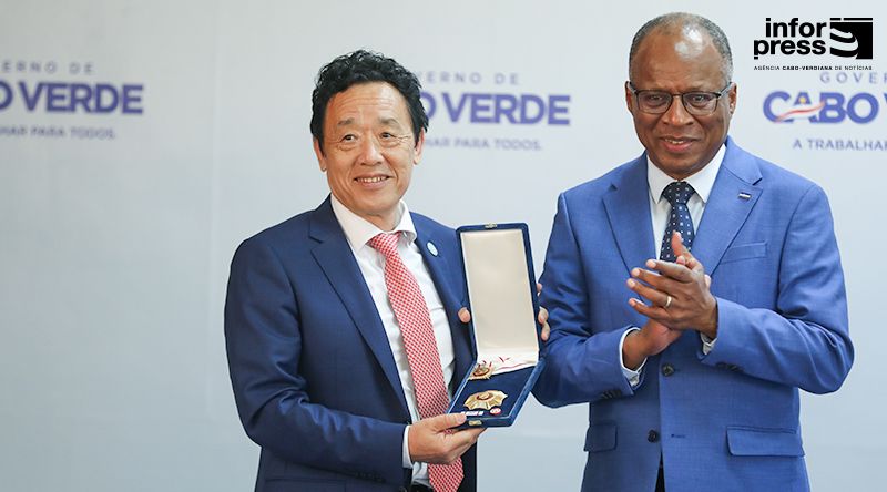 Presidente da República condecora FAO com Medalha Amílcar Cabral do primeiro grau
