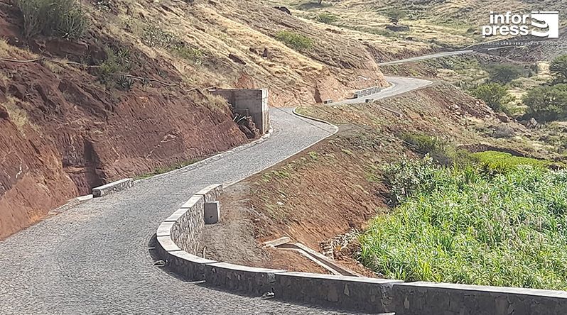 Porto Novo: Estrada que liga Ribeira da Cruz a Chã de Branquinho inaugurada sábado – Governo