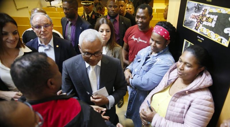 PR satisfeito com a vontade dos cabo-verdianos na Espanha em participar no processo de modernização de Cabo Verde