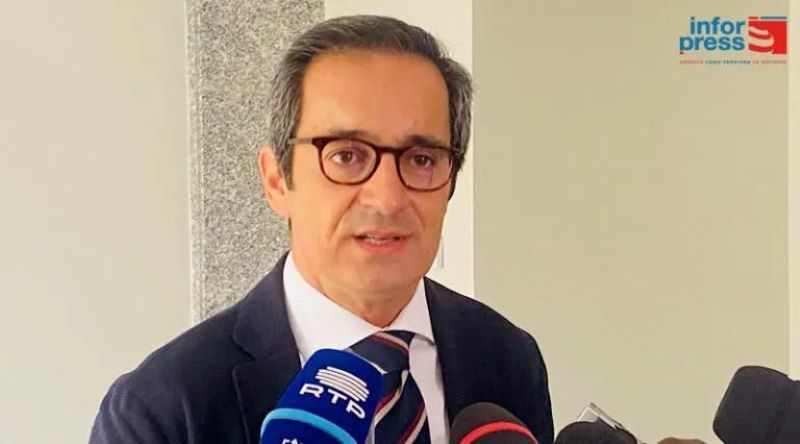 São Vicente: Embaixador de Portugal oferece viatura ao Centro de Acolhimento de Crianças com Vulnerabilidades Especiais 