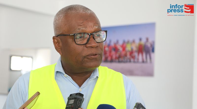 Praia: Ministro do Mar reforça confiança nos colaboradores do Porto da Praia