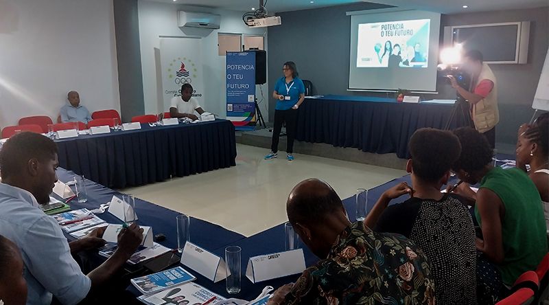 Vinte atletas participam em workshop sobre transição da carreira desportiva para laboral