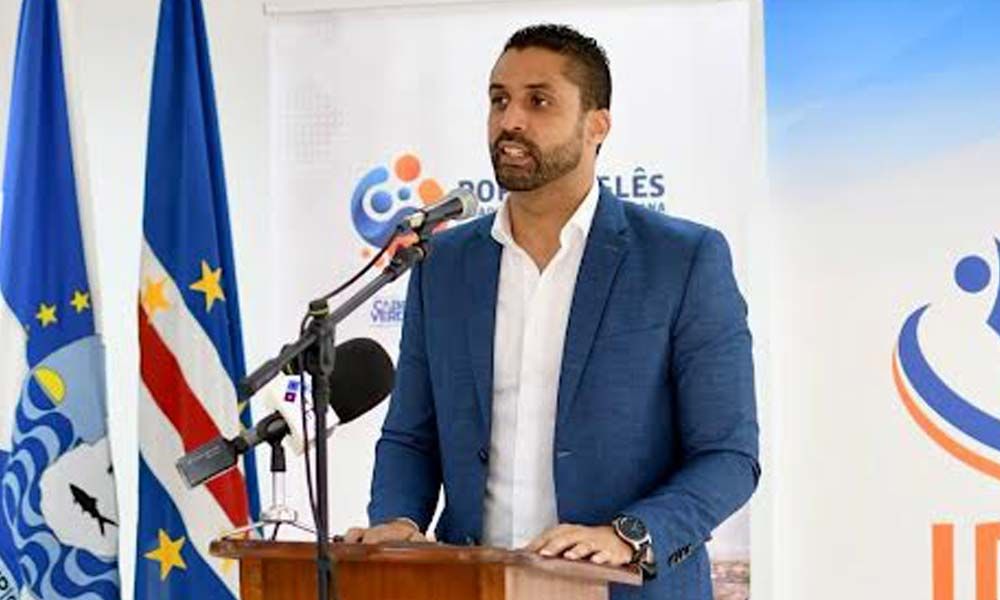 São Vicente: Ministro para a Juventude e Desporto preside Fórum Regional da Juventude do Barlavento 2024