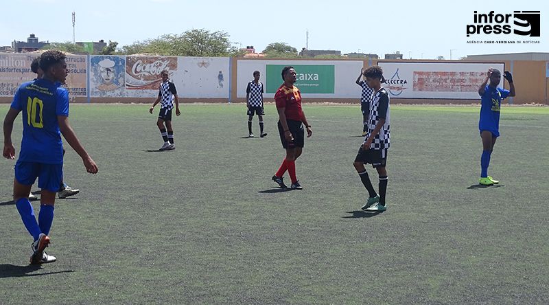 Futebol/Santo Antão Sul: Dirigentes de clubes voltam a pedir intervenções no Estádio Municipal do Porto Novo