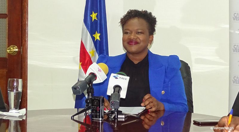 Portugal: Cabo Verde aprofunda conhecimento em matéria de transportes aéreos e marítimos com Açores