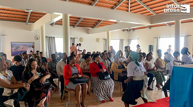 Santa Cruz: Projecto capacita 31 mulheres para trabalhar na prevenção e combate à VBG nas comunidades