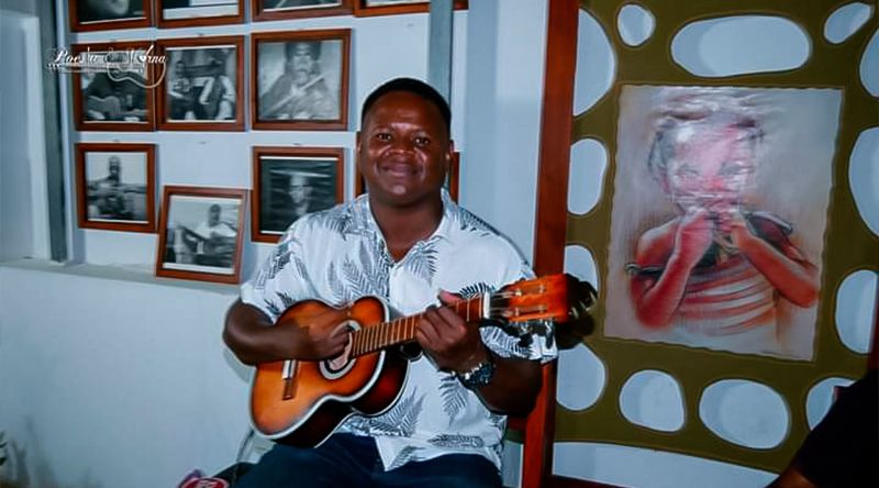 Cantor Edvaldo Soares a procura de parceiros para gravação do projecto musical "Compositor"