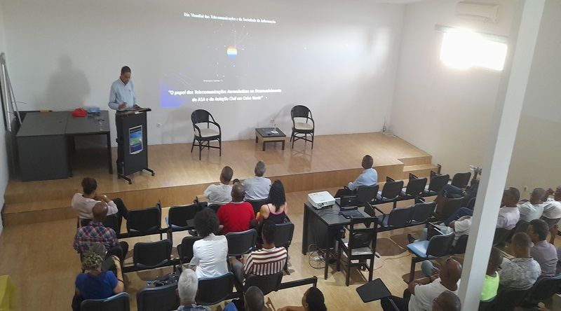 Ilha do Sal: Dia Mundial das Telecomunicações e da Sociedade de Informação celebrado por profissionais da ASA com palestra