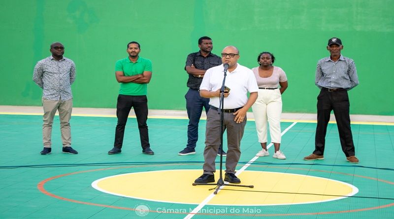 Câmara Municipal do Maio inaugura polidesportivo do Morro 