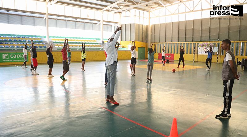 Câmara da Praia promove gincana com jogos tradicionais direcionada aos utentes do Centro de Atenção Psicossocial