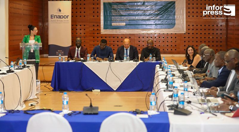 Condições do mar e viabilidade económica em análise para criação da linha marítima Praia-Dakar