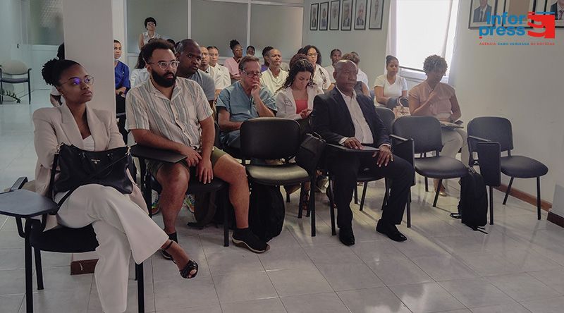 Missão médica dos EUA colabora com Hospital Agostinho Neto no campo da cirurgia de cabeça, pescoço e cirurgia ortopédica