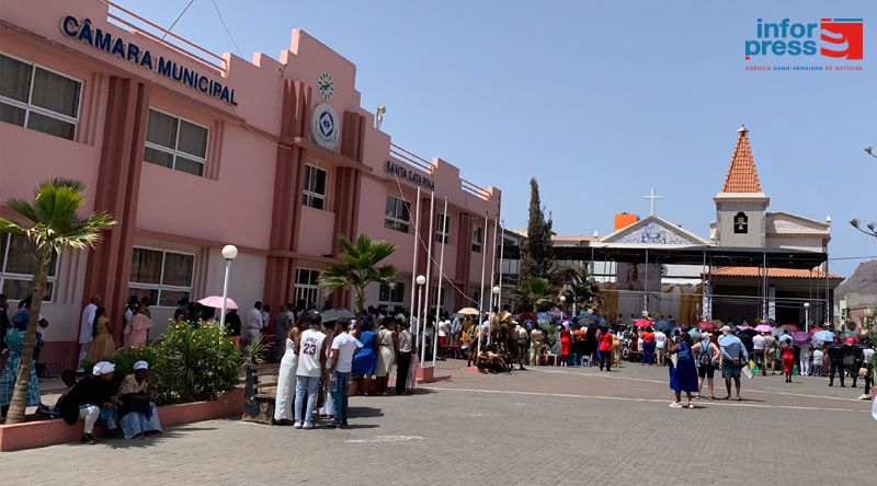 Santa Catarina: Câmara Municipal promove várias acções para emigrantes em férias