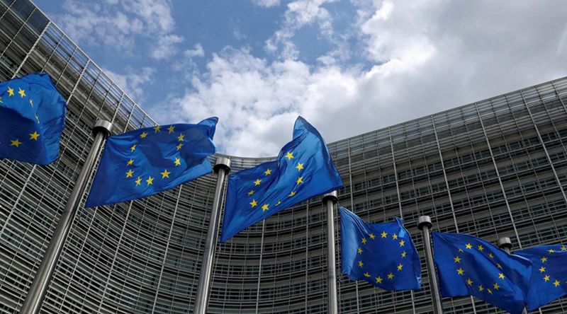 Países da UE decidem abrir negociações formais de adesão com Ucrânia e Moldova