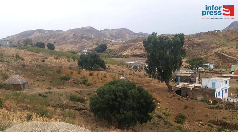 Porto Novo: Estrada, rede móvel e luz eléctrica constituem desafios no Planalto Norte - líder associativo