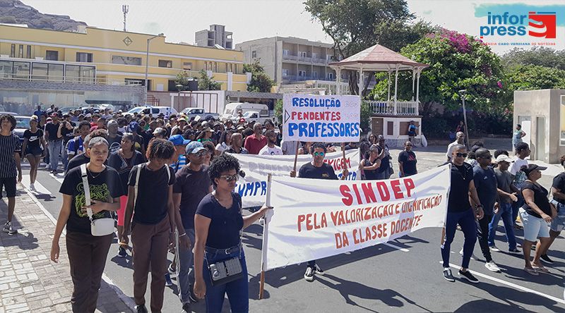 São Vicente: Sindep pondera realizar greve dos professores em Maio para provocar alteração no calendário das avaliações