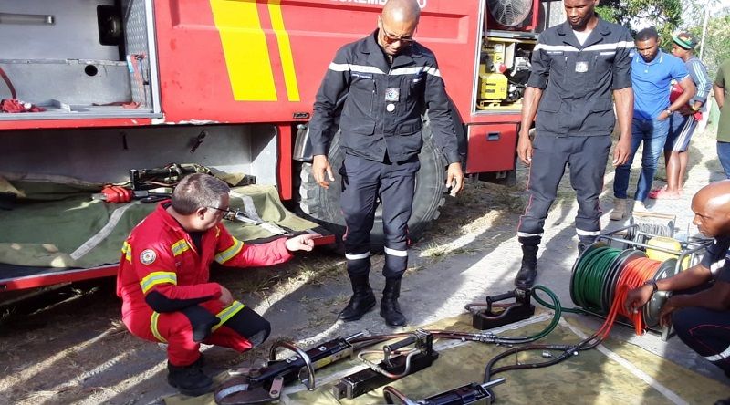 São Domingos: Bombeiros com falta de materiais de primeiros socorros e de camião de combate ao incêndio (c/áudio)