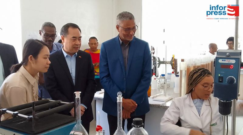 Santiago Norte: Ministro Gilberto Silva e diplomata chinês constatam “in loco” os resultados do projecto de cooperação Sul-Sul