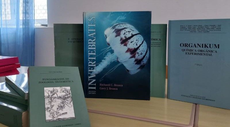 Santo Antão/Ensino Superior: Universidade do Porto ajuda ICTA no reforço do acervo bibliográfico