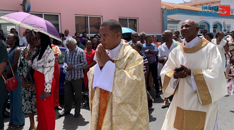 Festa de 13 Maio: Sacerdote pede aos fiéis para terem a santa padroeira como “modelo de fé e esperança”