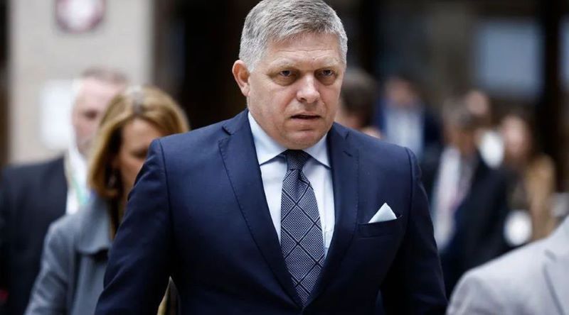 Estado do PM eslovaco Robert Fico é "extremamente grave", segundo o seu ministro da Defesa