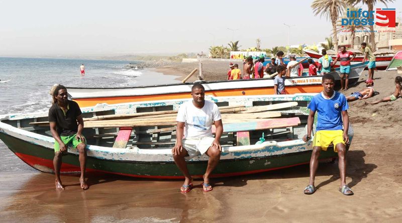 Porto Novo: Todas as embarcações de pesca artesanal fibradas ainda no decorrer de 2024