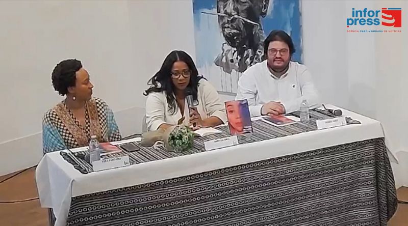 Portugal: “Despida até à alma”, primeira obra poética de Andyra Lima, chegou hoje a Lisboa