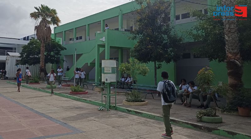Praia: Arranque do ano lectivo marcado por ambiente de tranquilidade (c/áudio)