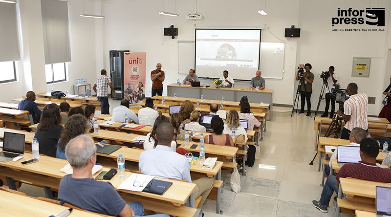 Uni-CV: Especialistas nacionais e internacionais debatem questões de aplicabilidade da Matemática