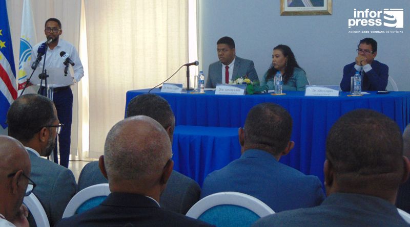 Ilha Sal/Dia do Município: Deputados municipais apelam à mais responsabilidade social