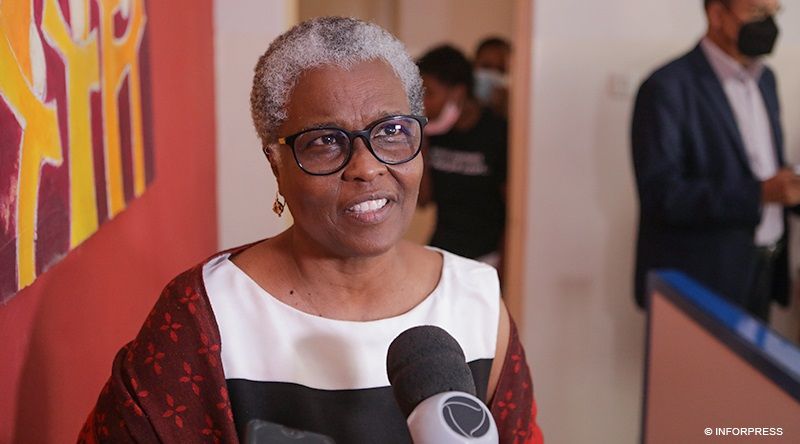 Acrides e parceiros entregam espaço Cantinho Escolar à Escola EB0 de Achada Mato