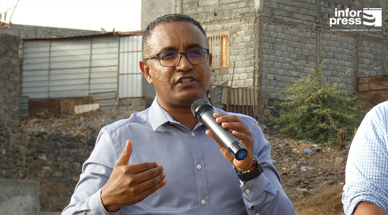 São Filipe: Zonas de Beltches e Terra Branca asfaltadas “o mais tardar” no início de 2025 – Nuías Silva