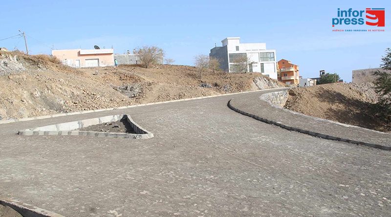 Porto Novo: Estrada de acesso ao centro de saúde enquadra-se na visão de unificar grandes bairros – edil