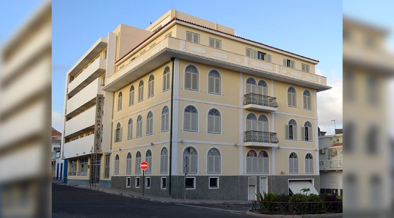 São Vicente: Tribunal obriga suspeito de assaltos à apresentação periódica semanalmente às autoridades