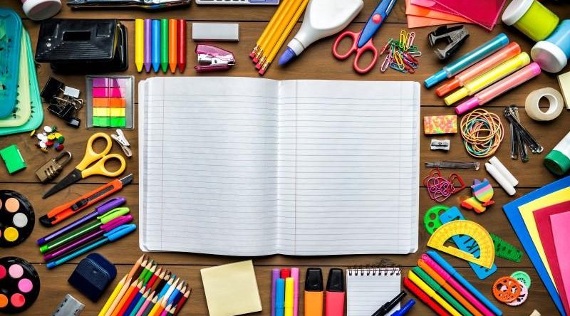 Início ano lectivo: Procura de materiais escolares nas papelarias da cidade da Praia ainda é fraca