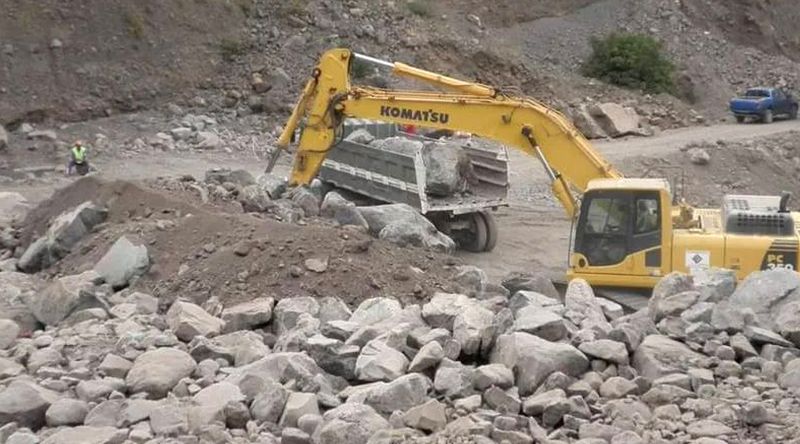 Ribeira das Patas: Agricultores dizem que ainda é possível cultivar na Ribeira de Carpinteiro apesar da destruição de 2012