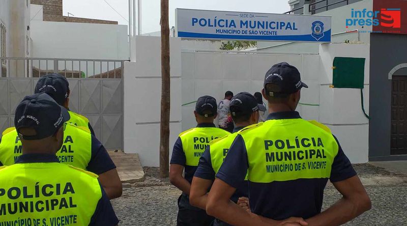 Entra em vigor diploma que fixa índice 100 da tabela salarial da Polícia Municipal de São Vicente