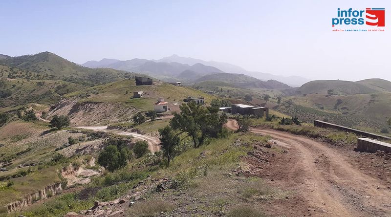 Santo Antão/Planalto Leste: Espadaná, Matinho e Moroços com luz eléctrica até às festas de São João – Electra