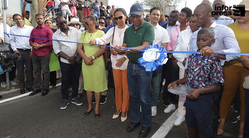São Domingos: Governo inaugura estrada Praia Baixo orçada em 302 mil contos