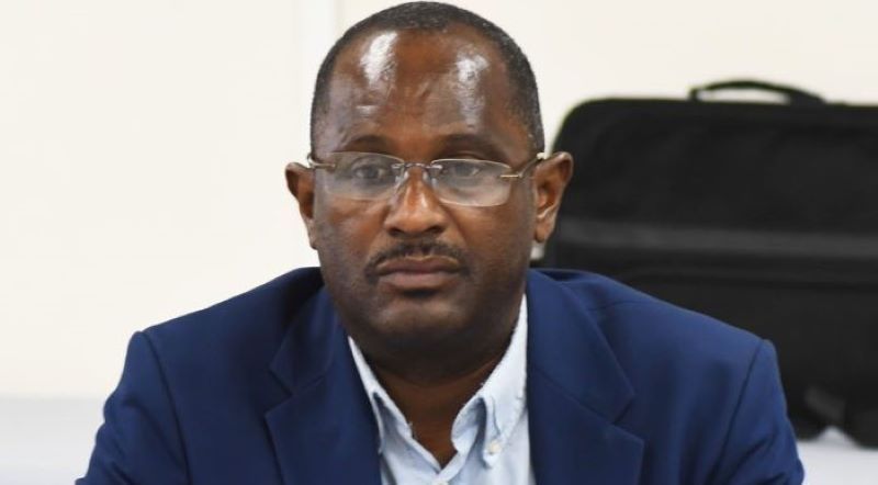 Ilha do Maio: Águas e Energia do Maio vai atender reivindicações dos trabalhadores - administrador  