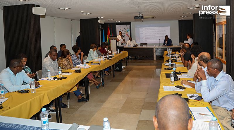 CNPD defende plataforma integrada de dados para os responsáveis e consumidores acederem à informação